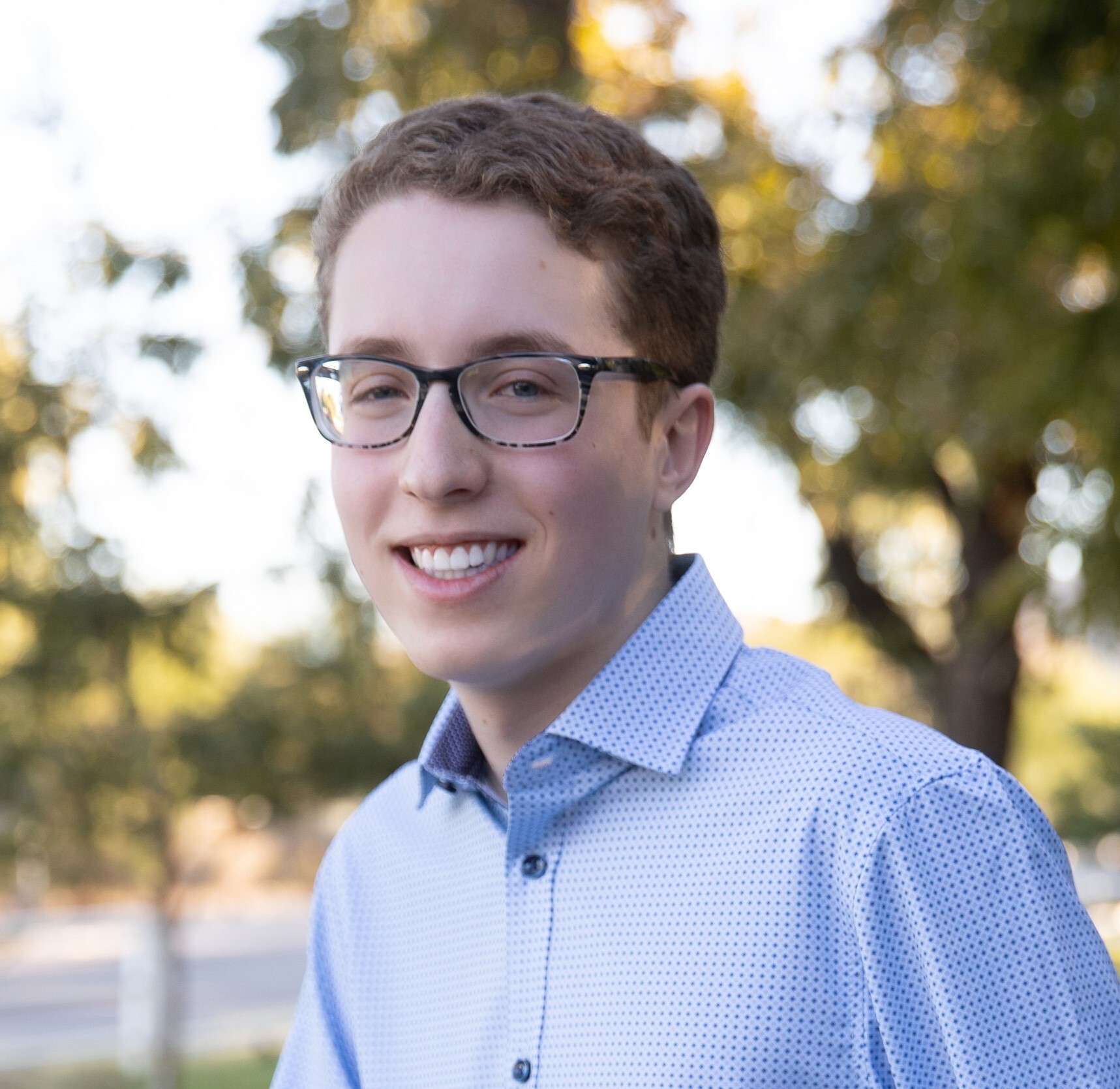Portrait of Dylan Schreiber.